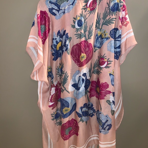 Kimono - Picture 2 of 2